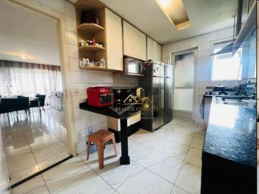 Apartamento com 3 quartos à venda, 122m2 em Tatuapé, São Paulo - SP - imagem 8 Foto 8 de Apartamento com 3 quartos à venda, 122m2 em Tatuapé, São Paulo - SP