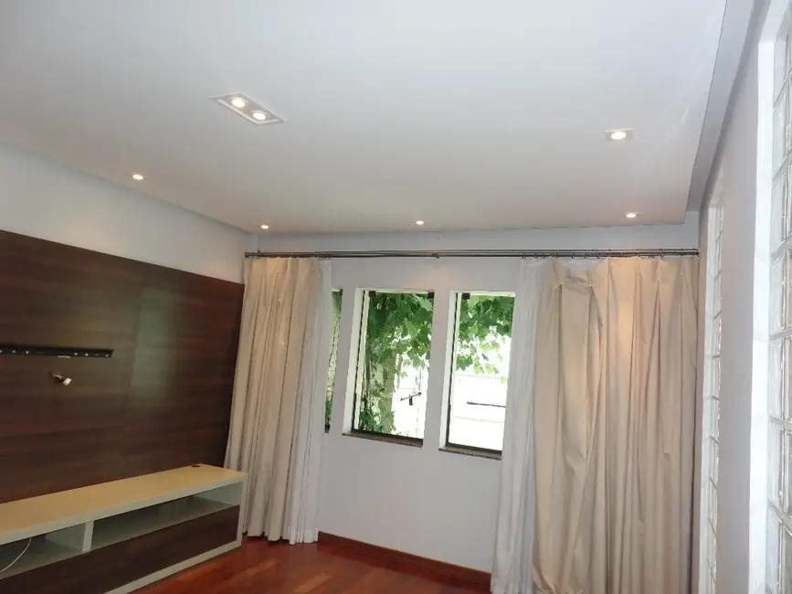 Foto 1 de Casa com 3 quartos à venda, 144m2 em Planalto Paulista, São Paulo - SP