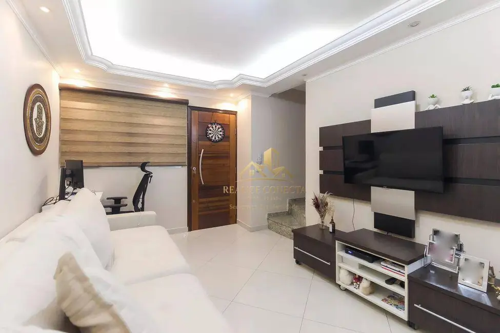 Sobrado com 2 quartos à venda, 67m2 em Itaquera, São Paulo - SP - imagem 3 Foto 3 de Sobrado com 2 quartos à venda, 67m2 em Itaquera, São Paulo - SP