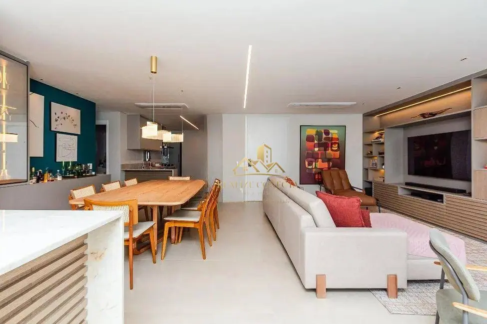 Apartamento com 3 quartos à venda, 150m2 em Moema, São Paulo - SP - imagem 3 Foto 3 de Apartamento com 3 quartos à venda, 150m2 em Moema, São Paulo - SP