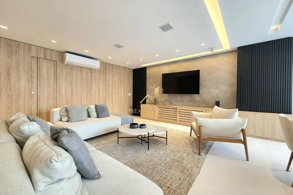 Apartamento com 3 quartos à venda, 146m2 em Moema, São Paulo - SP - imagem 3 Foto 3 de Apartamento com 3 quartos à venda, 146m2 em Moema, São Paulo - SP