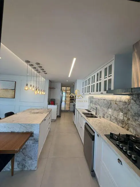 Foto 8 de Apartamento com 3 quartos à venda, 178m2 em Jardim das Acácias, São Paulo - SP