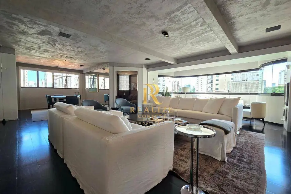 Foto 2 de Apartamento com 2 quartos à venda, 202m2 em Moema, São Paulo - SP