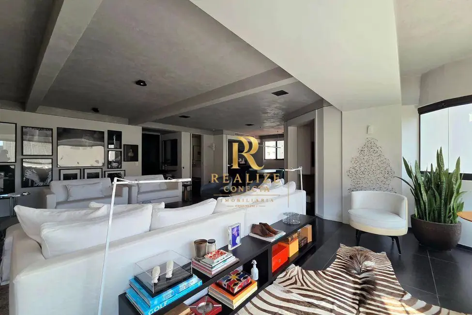 Foto 8 de Apartamento com 2 quartos à venda, 202m2 em Moema, São Paulo - SP