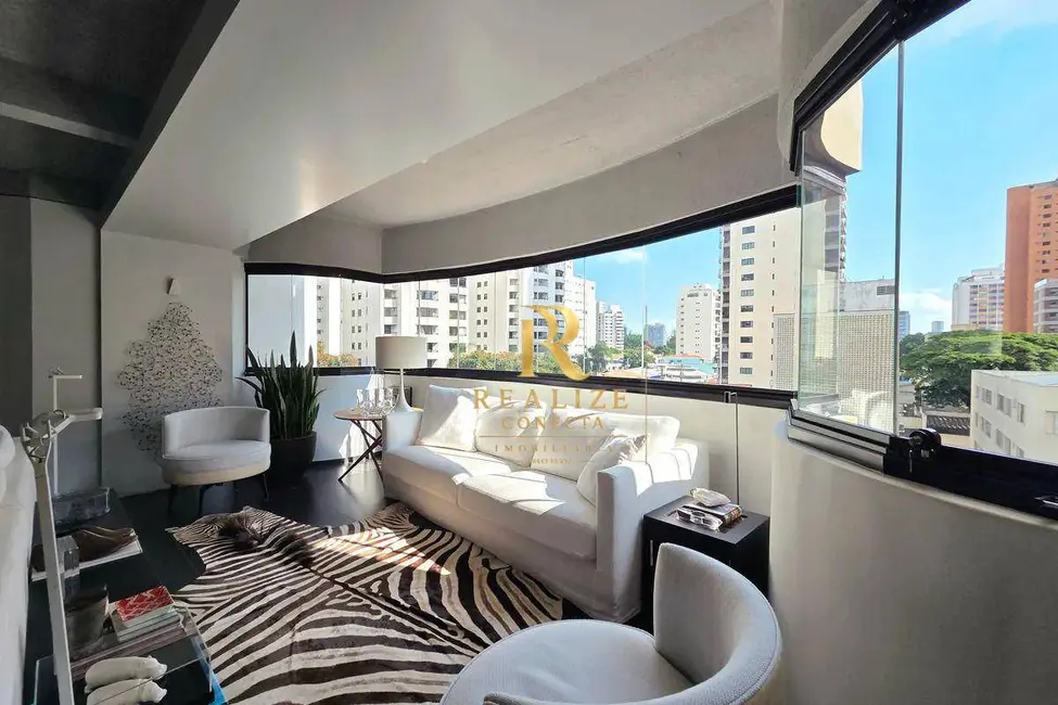 Foto 4 de Apartamento com 2 quartos à venda, 202m2 em Moema, São Paulo - SP