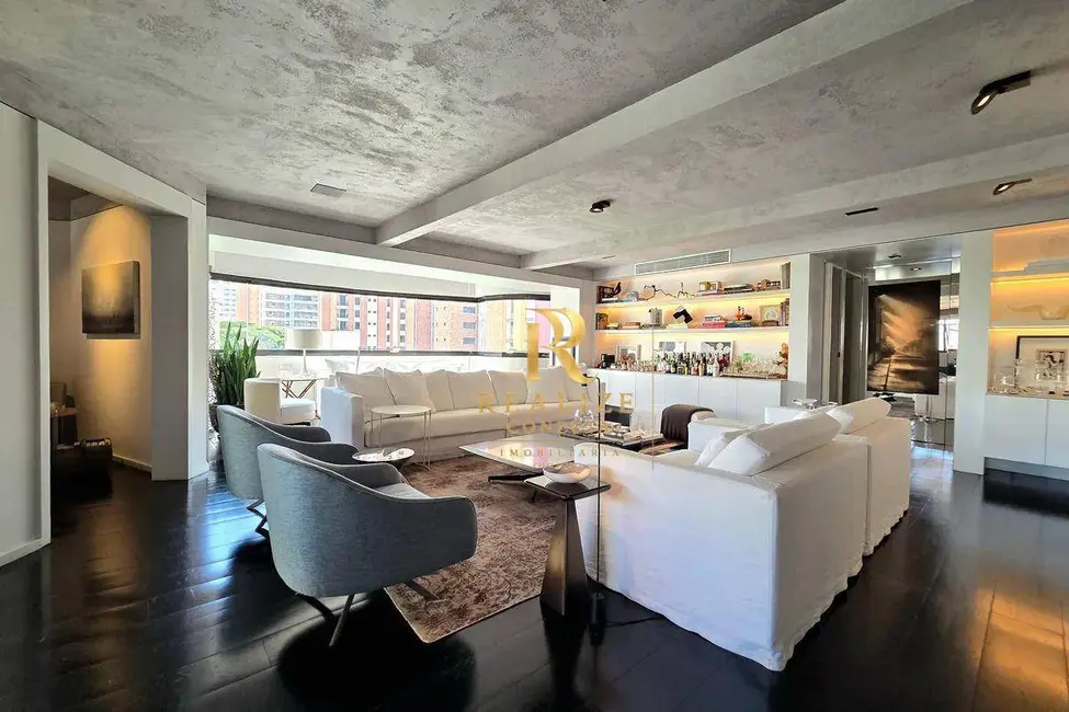 Foto 1 de Apartamento com 2 quartos à venda, 202m2 em Moema, São Paulo - SP