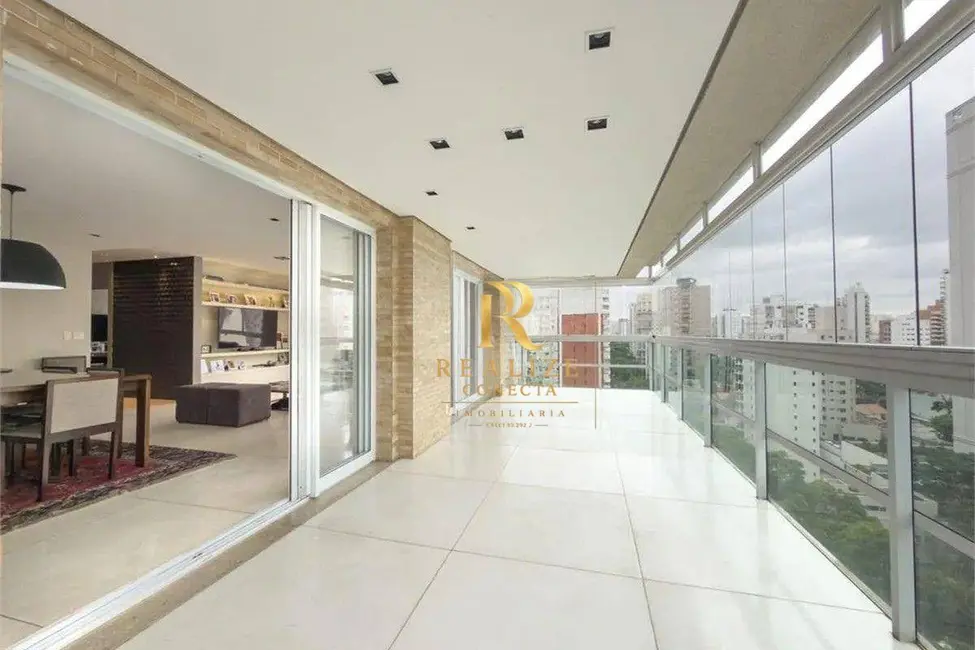 Foto 5 de Apartamento com 4 quartos à venda, 214m2 em São Paulo - SP