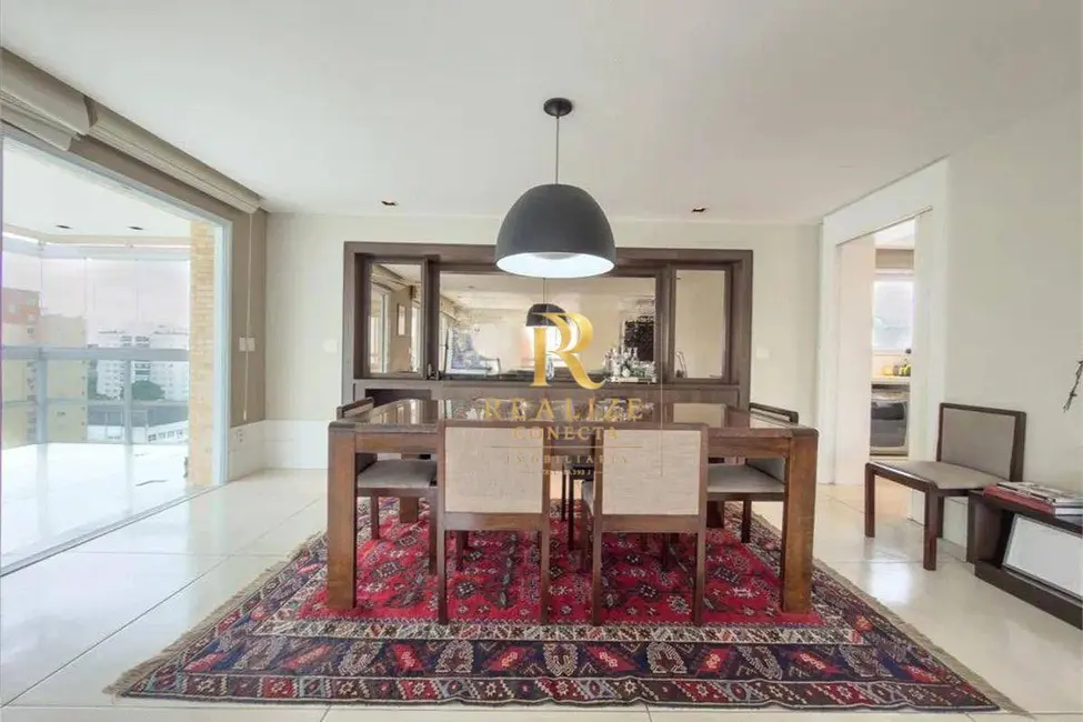 Foto 3 de Apartamento com 4 quartos à venda, 214m2 em São Paulo - SP