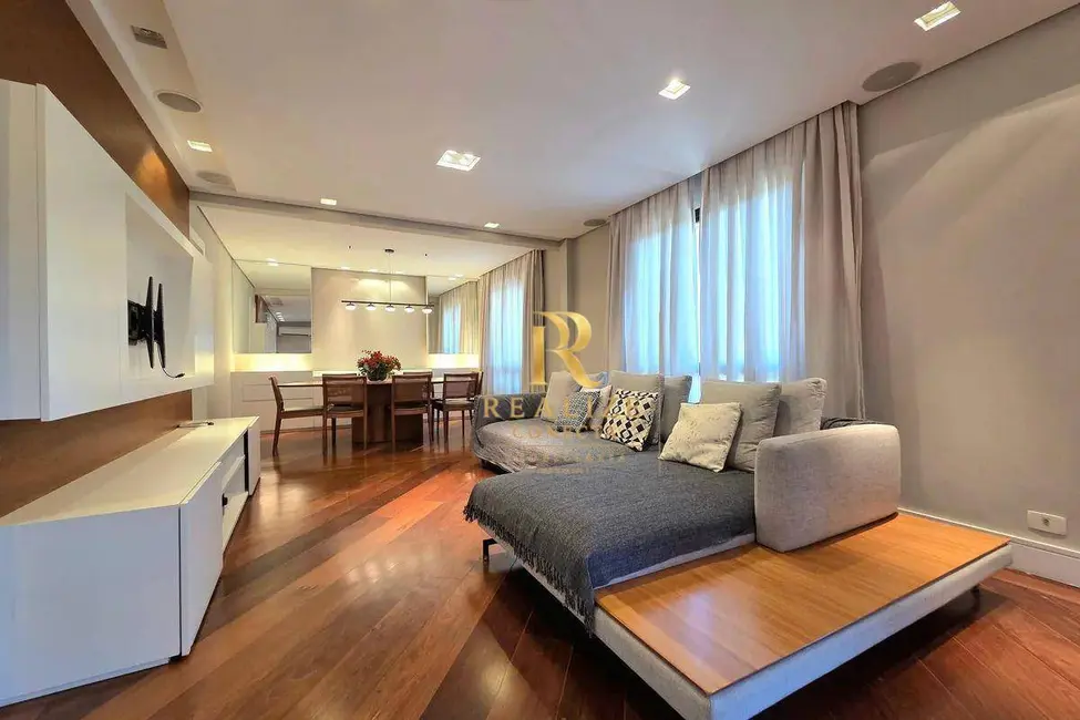 Apartamento com 3 quartos à venda, 230m2 em Moema, São Paulo - SP - imagem 1 Foto 1 de Apartamento com 3 quartos à venda, 230m2 em Moema, São Paulo - SP