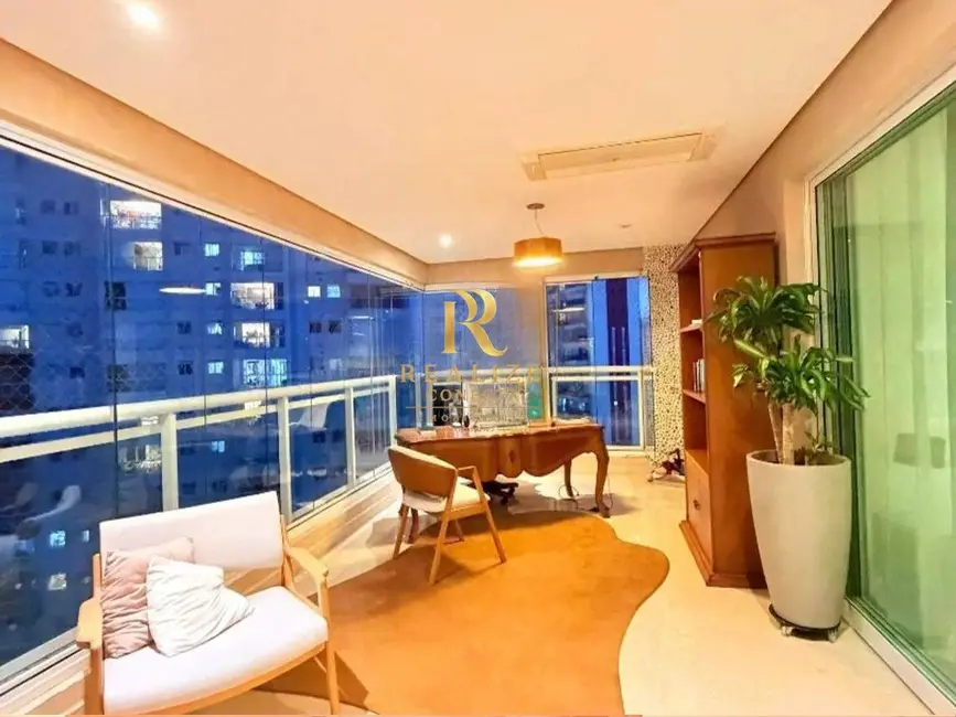 Foto 4 de Apartamento com 4 quartos à venda, 280m2 em Tatuapé, São Paulo - SP
