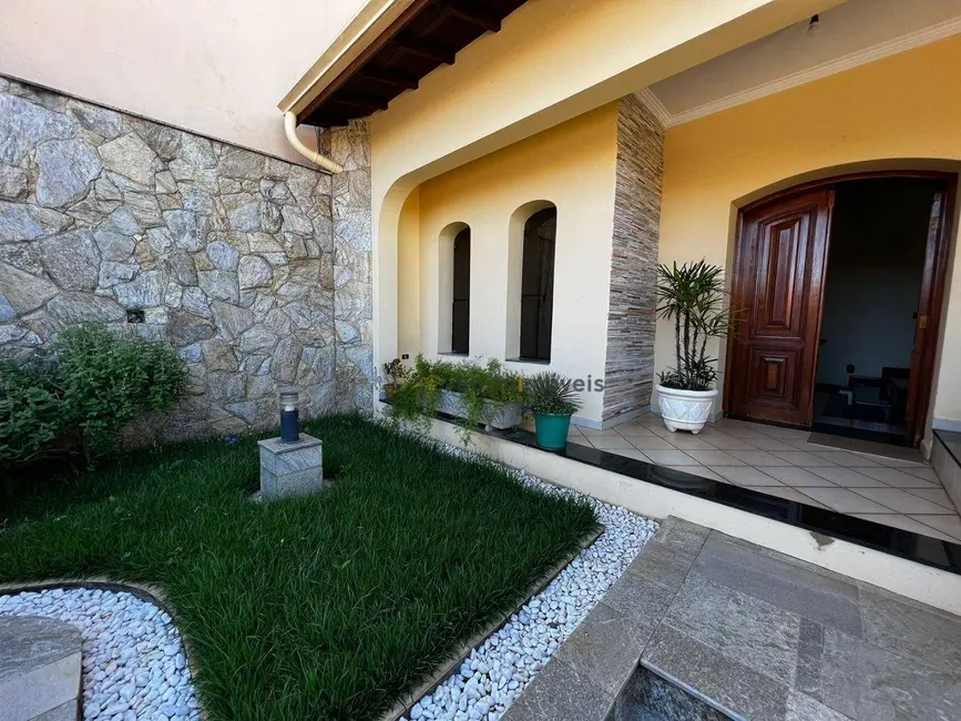 Foto 6 de Casa com 3 quartos à venda, 275m2 em Boituva - SP