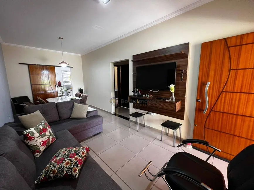 Foto 9 de Casa com 2 quartos à venda, 200m2 em Boituva - SP