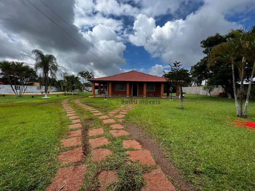 Foto 3 de Chácara com 3 quartos à venda, 2250m2 em Boituva - SP