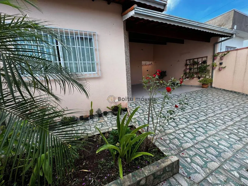 Foto 4 de Casa com 3 quartos à venda, 250m2 em Boituva - SP