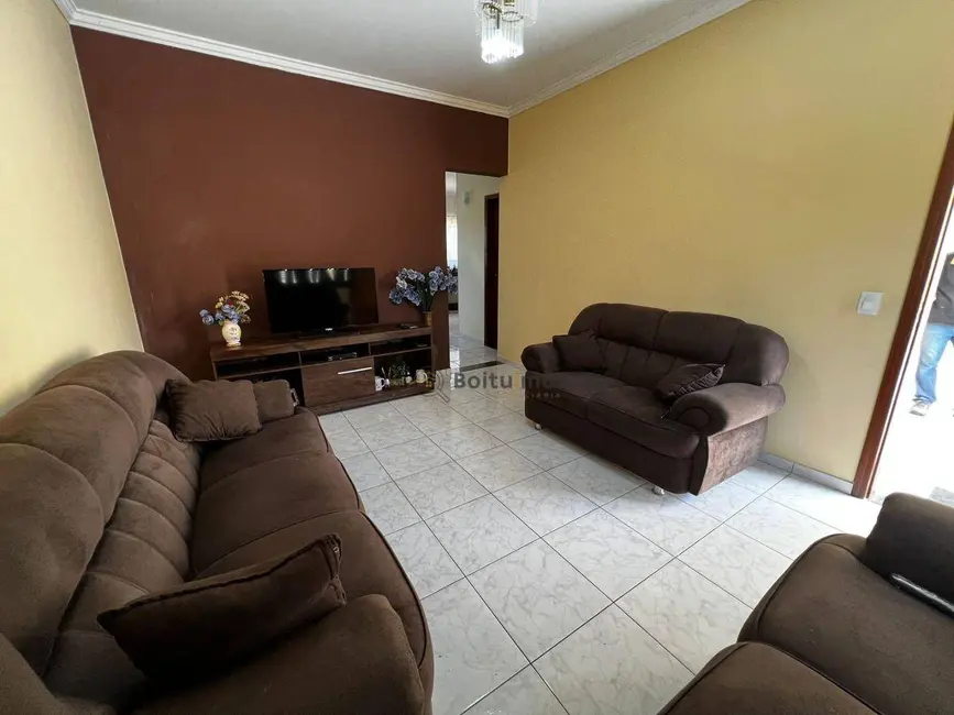 Foto 7 de Casa com 3 quartos à venda, 300m2 em Boituva - SP