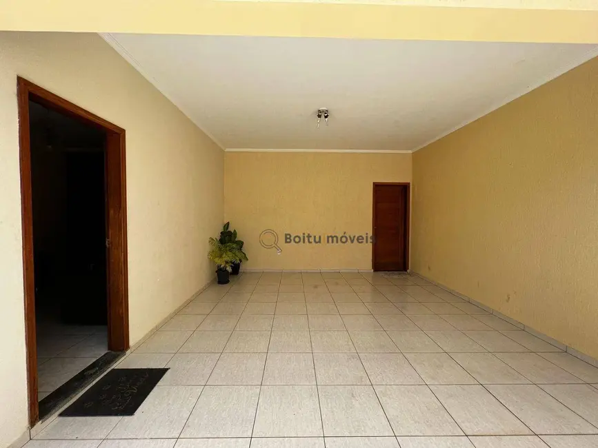 Foto 4 de Casa com 3 quartos à venda, 300m2 em Boituva - SP