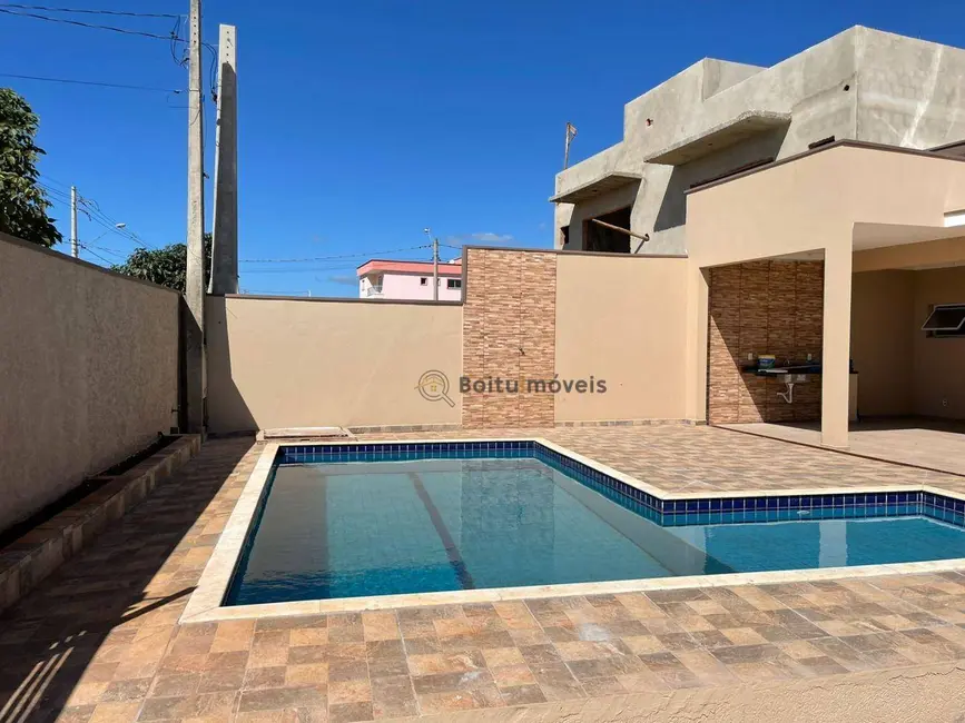 Casa com 3 quartos à venda, 280m2 em Boituva - SP - imagem 4 Foto 4 de Casa com 3 quartos à venda, 280m2 em Boituva - SP