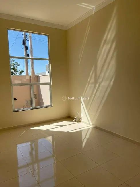 Foto 5 de Casa com 4 quartos à venda, 250m2 em Boituva - SP