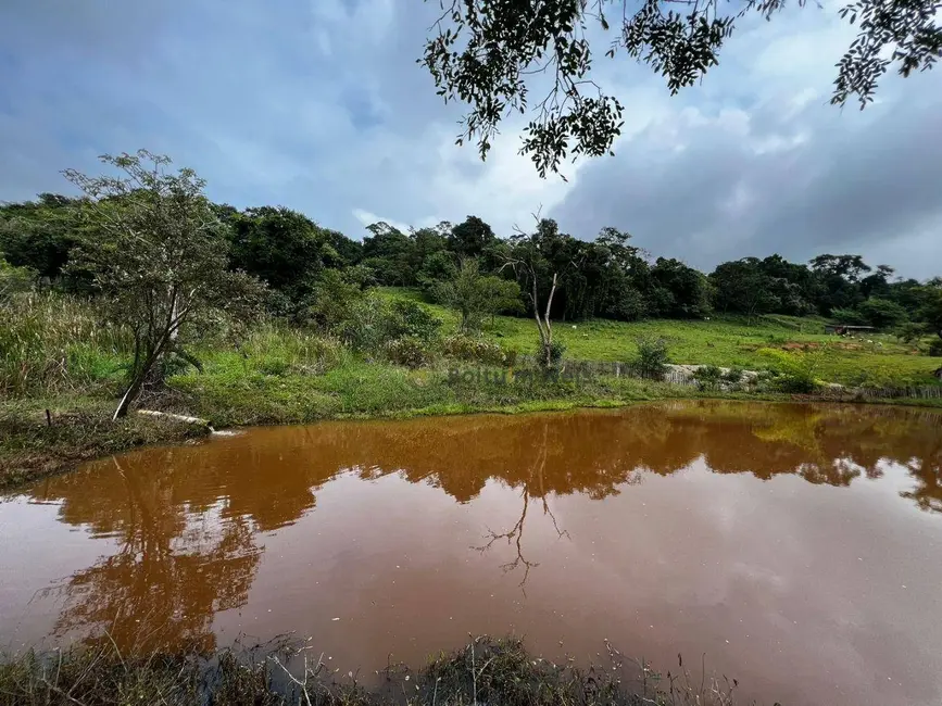 Foto 1 de Sítio / Rancho com 4 quartos à venda, 50000m2 em Laranjal Paulista - SP