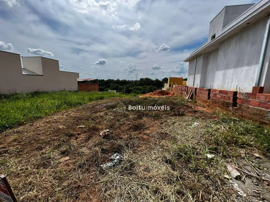 Foto 1 de Terreno / Lote à venda, 182m2 em Boituva - SP