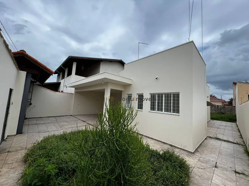 Foto 3 de Casa com 3 quartos à venda, 300m2 em Boituva - SP