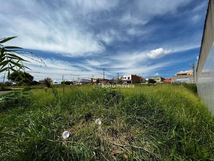 Foto 1 de Terreno / Lote à venda, 160m2 em Boituva - SP