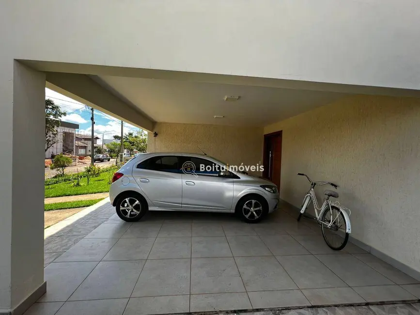 Foto 4 de Casa de Condomínio com 3 quartos à venda, 1000m2 em Boituva - SP