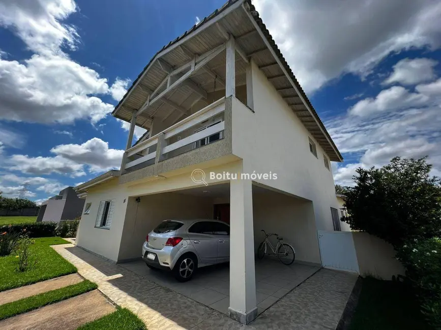 Foto 3 de Casa de Condomínio com 3 quartos à venda, 1000m2 em Boituva - SP