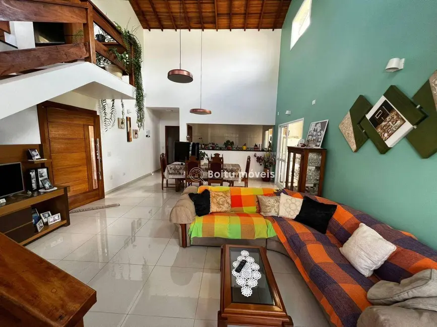 Foto 8 de Casa de Condomínio com 3 quartos à venda, 1000m2 em Boituva - SP