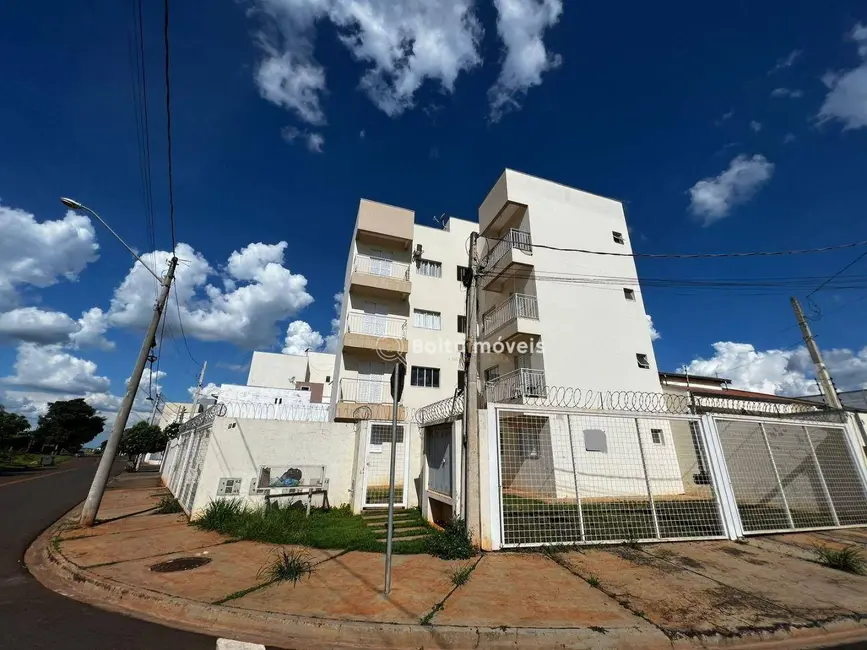 Foto 2 de Apartamento com 1 quarto à venda, 37m2 em Boituva - SP