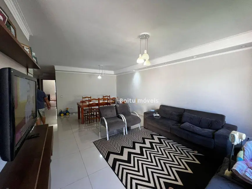 Foto 8 de Casa com 3 quartos à venda, 250m2 em Boituva - SP