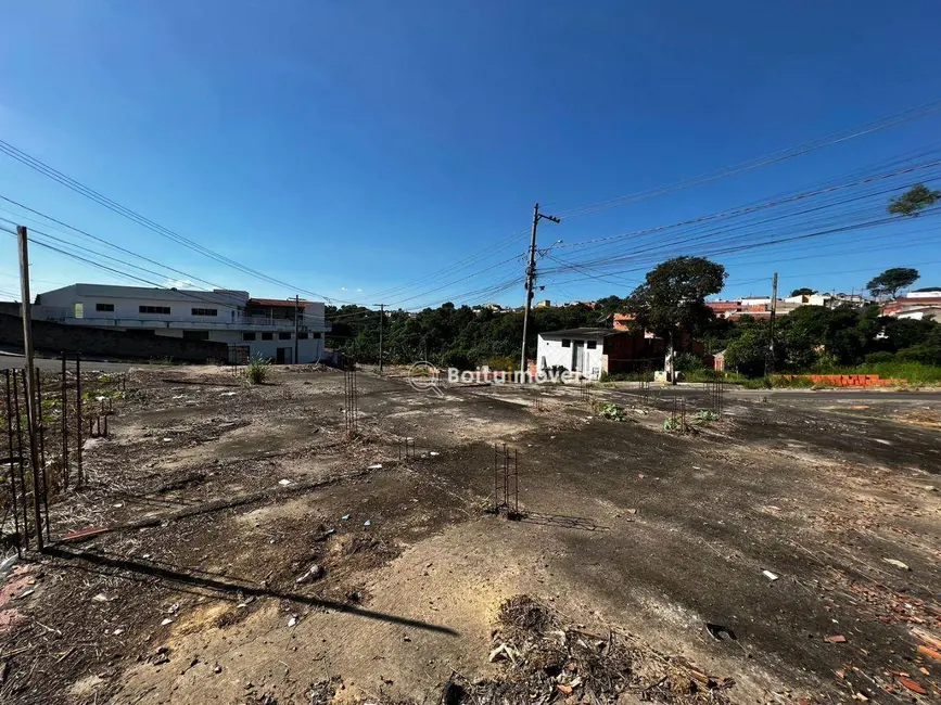 Foto 1 de Terreno / Lote à venda, 474m2 em Boituva - SP