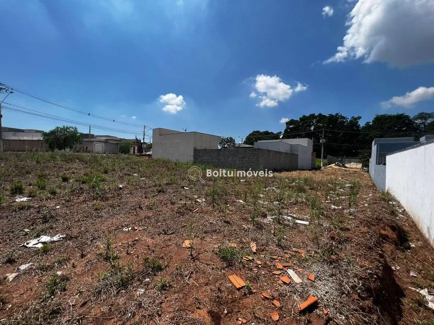 Foto 1 de Terreno / Lote à venda, 200m2 em Boituva - SP