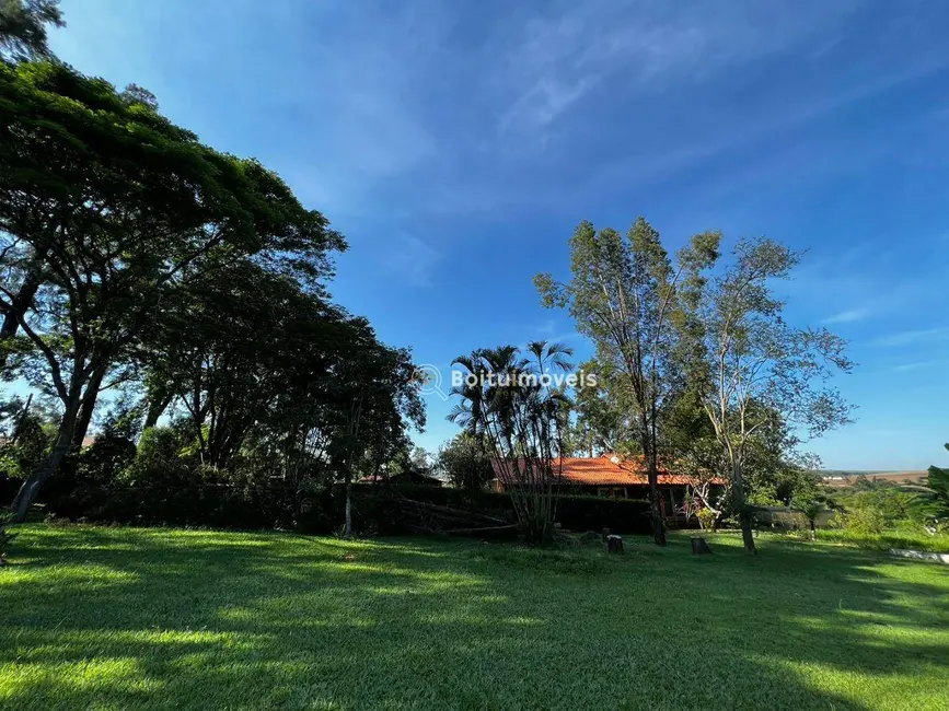 Foto 2 de Chácara com 3 quartos à venda, 5200m2 em Cesario Lange - SP