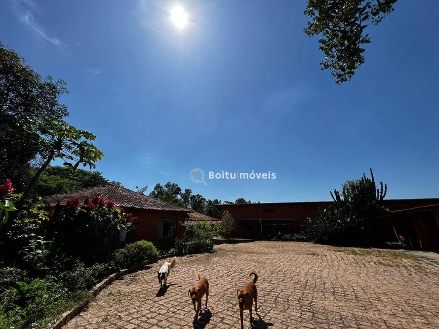 Foto 3 de Sítio / Rancho com 4 quartos à venda, 30000m2 em Quadra - SP