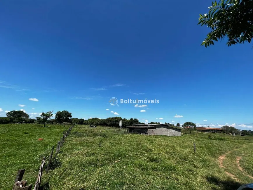 Chácara com 4 quartos à venda, 158000m2 em Porangaba - SP - imagem 8 Foto 8 de Chácara com 4 quartos à venda, 158000m2 em Porangaba - SP