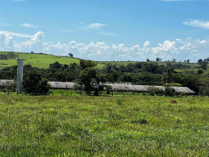 Foto 1 de Chácara com 4 quartos à venda, 158000m2 em Porangaba - SP