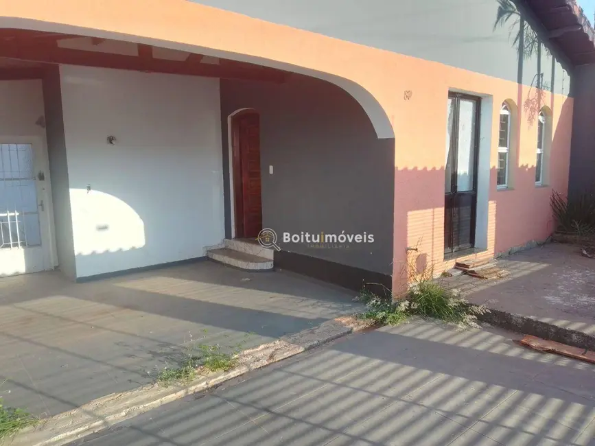 Foto 8 de Casa com 4 quartos à venda, 250m2 em Boituva - SP