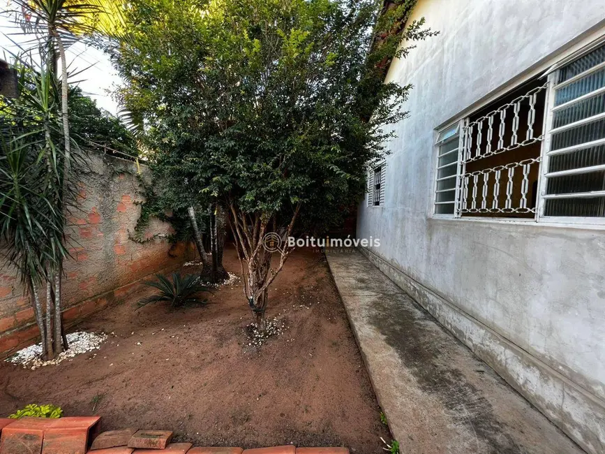 Foto 2 de Casa com 2 quartos à venda, 256m2 em Boituva - SP