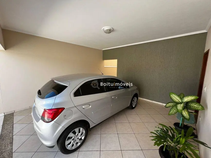 Casa com 3 quartos à venda, 247m2 em Boituva - SP - imagem 8 Foto 8 de Casa com 3 quartos à venda, 247m2 em Boituva - SP