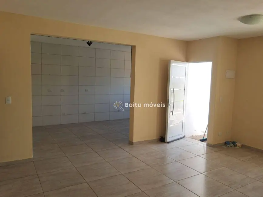 Foto 7 de Casa com 2 quartos à venda, 200m2 em Boituva - SP