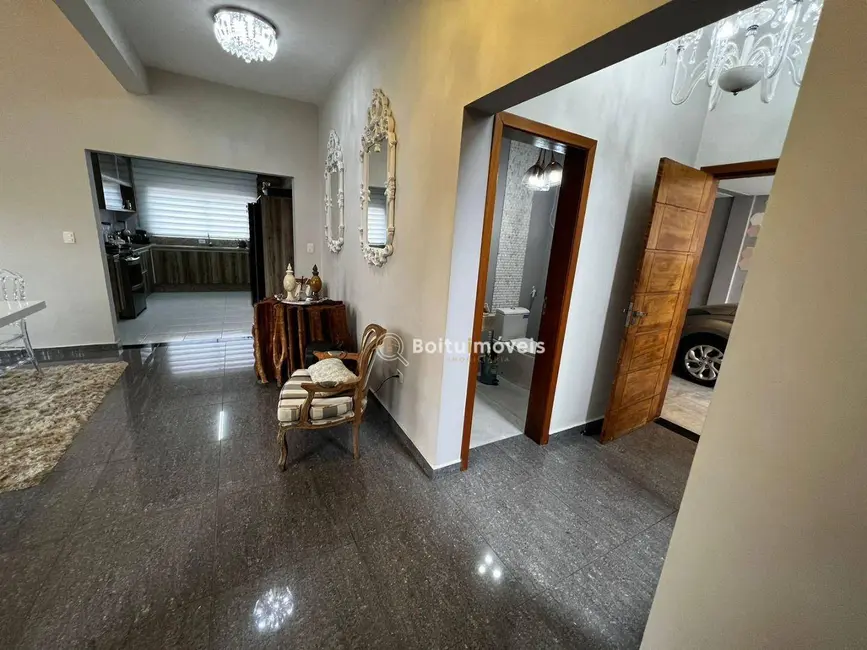 Foto 4 de Casa de Condomínio com 3 quartos à venda, 525m2 em Boituva - SP