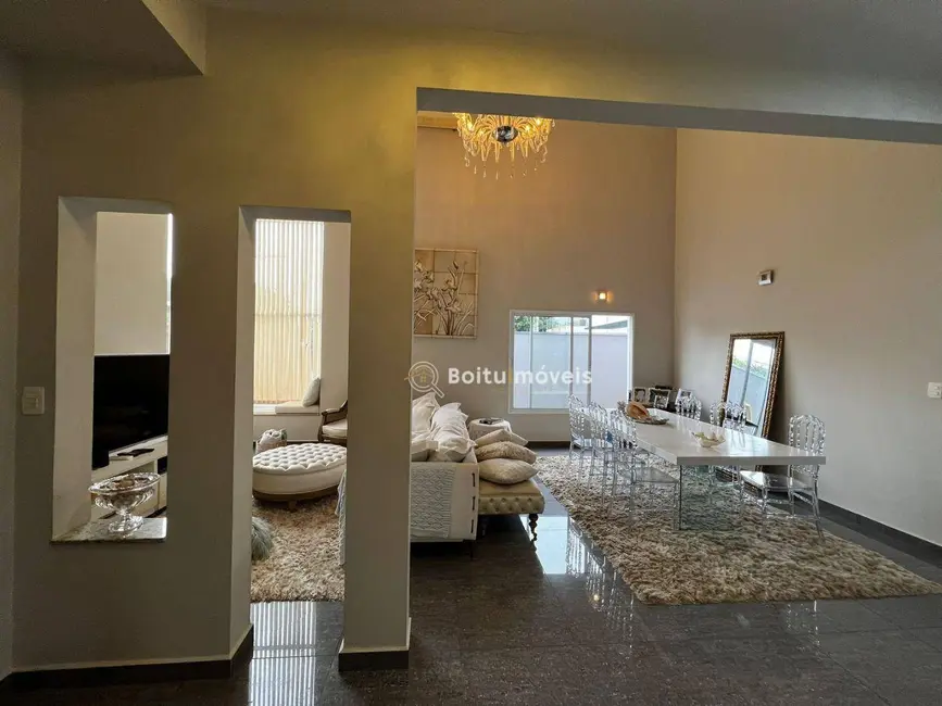 Foto 3 de Casa de Condomínio com 3 quartos à venda, 525m2 em Boituva - SP