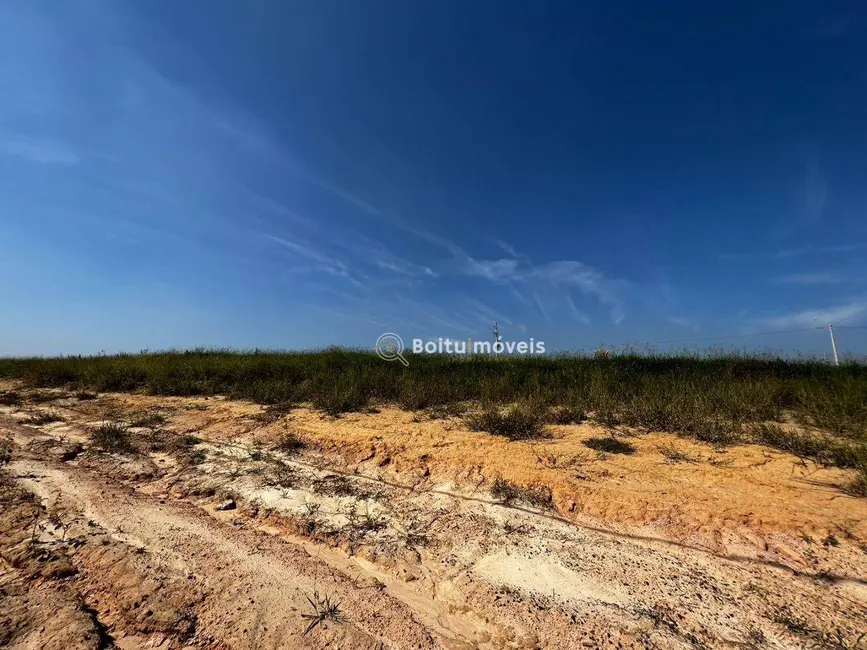 Foto 5 de Terreno / Lote à venda, 217m2 em Boituva - SP