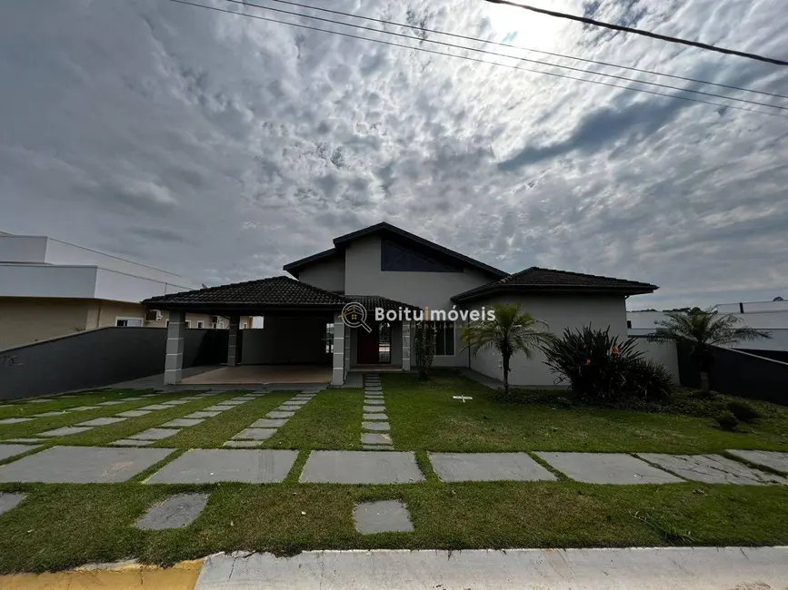 Foto 1 de Casa de Condomínio com 3 quartos à venda, 1200m2 em Boituva - SP