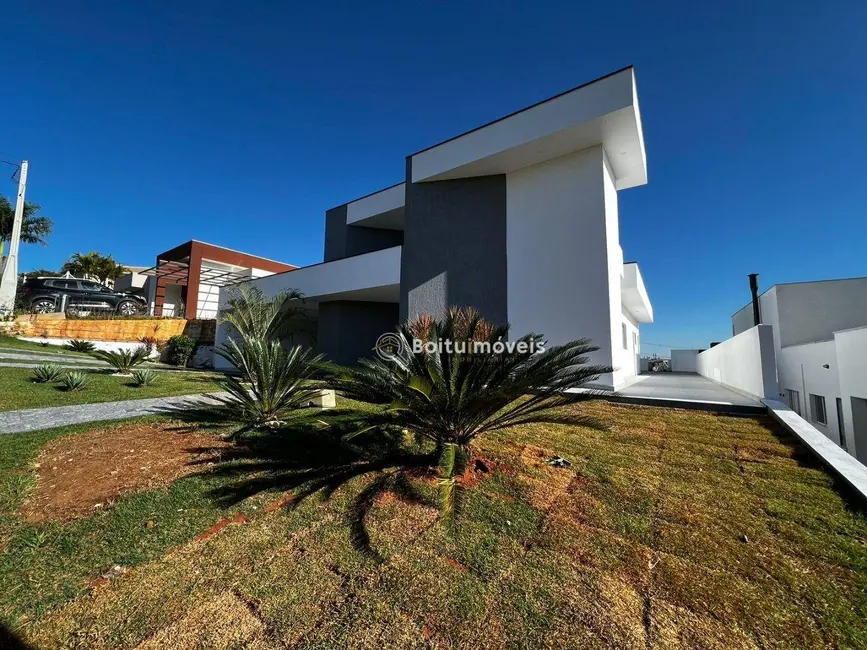 Foto 3 de Casa de Condomínio com 3 quartos à venda, 1000m2 em Boituva - SP