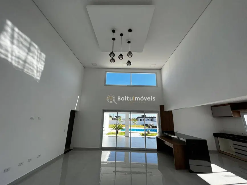 Foto 6 de Casa de Condomínio com 3 quartos à venda, 1000m2 em Boituva - SP