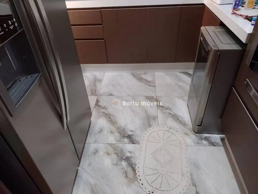 Foto 5 de Casa com 3 quartos à venda, 250m2 em Boituva - SP