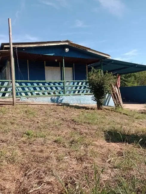 Chácara com 2 quartos à venda, 2400m2 em Cajuru do Sul, Sorocaba - SP - imagem 4 Foto 4 de Chácara com 2 quartos à venda, 2400m2 em Cajuru do Sul, Sorocaba - SP