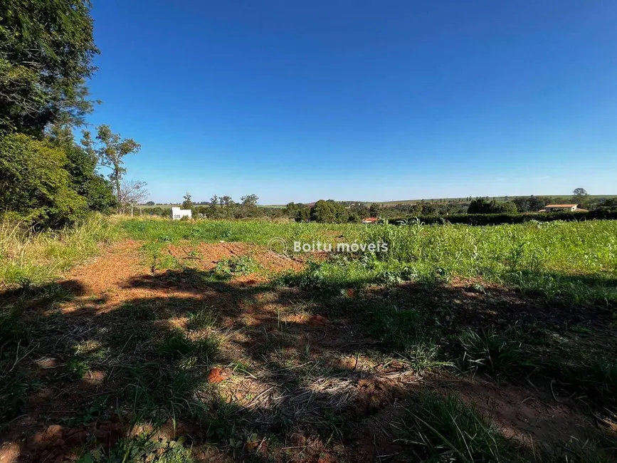 Foto 1 de Terreno / Lote à venda, 5200m2 em Cesario Lange - SP